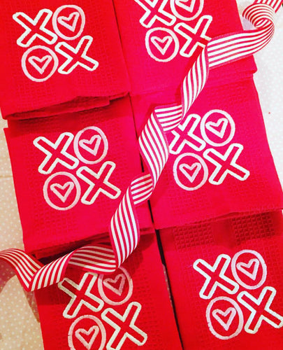 XOXO Valentines towels